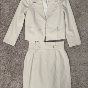 White House Black Market Beige Textured Blazer